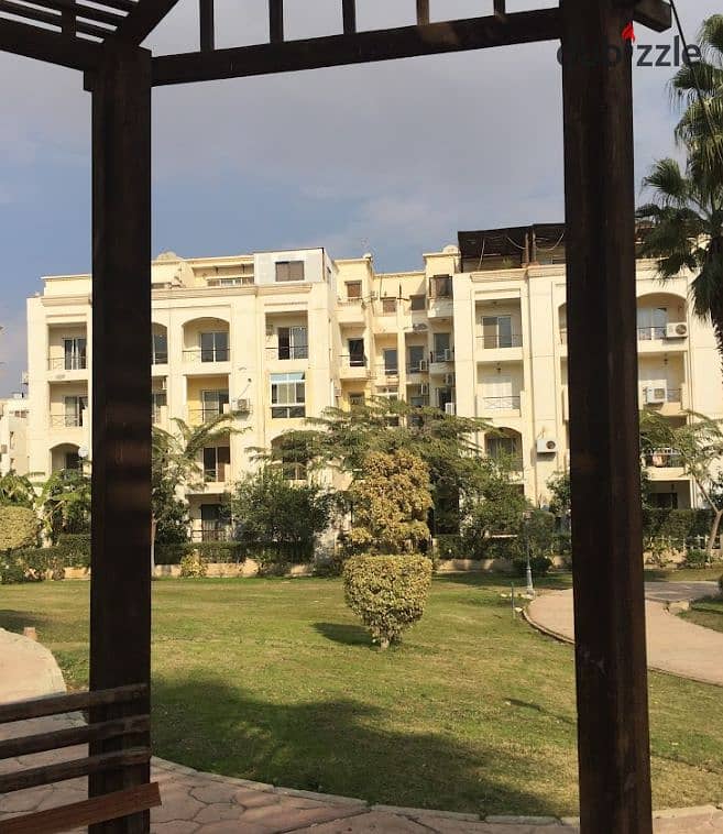 apartment with garden for sale ready to move compound in elsheikh zayed 8