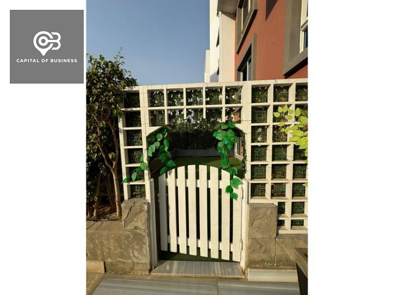 Duplex for sale in Amoradia Compound in the Fifth Settlement, near the American University, area 211 m + 51 m garden, immediate delivery, fully finish 0