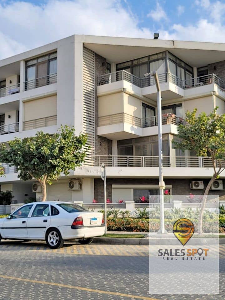 Duplex penthouse for sale in the sea with an open view in Taj City, First Settlement, in front of Cairo Airport and near Nasr City 6