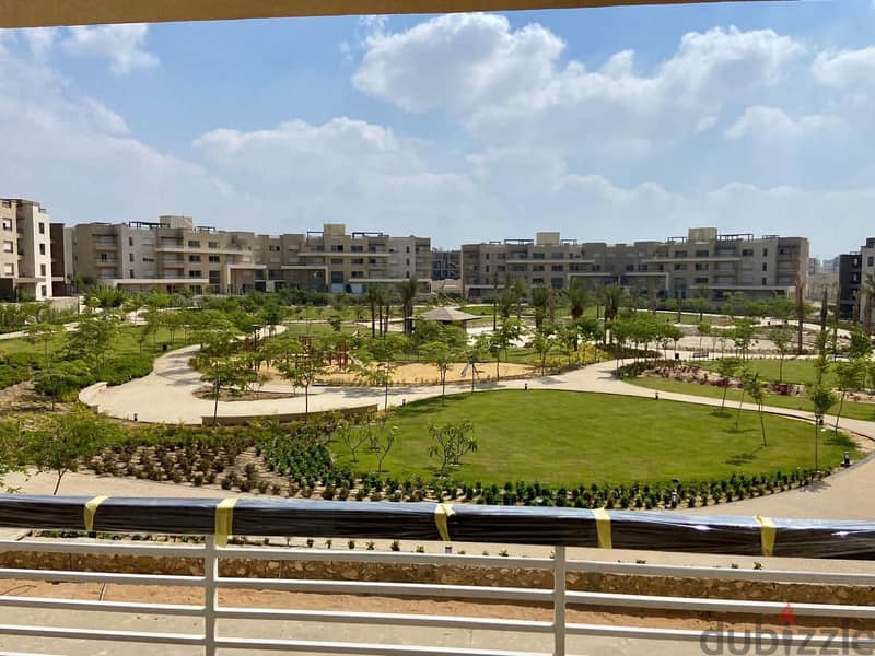 Apartment for rent at New Giza شقة للإيجار في نيو جيزة فيو بحيرة 8