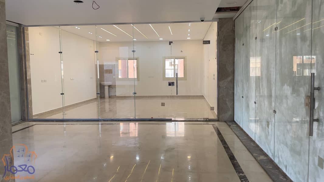 shop for rent 51m first floor  next to rehab city in el koronfel new cairo 4