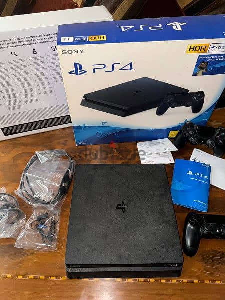 PS4 Slim 1TB Like New 1