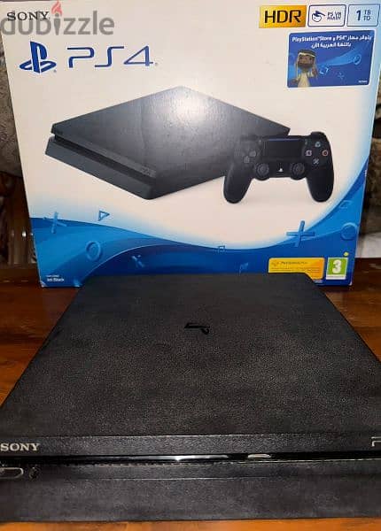 PS4 Slim 1TB Like New 6