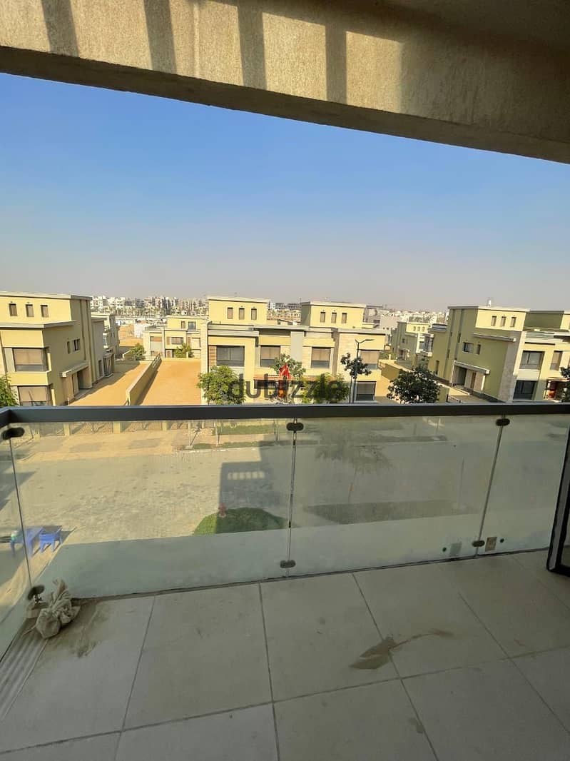 Apartment 186m semi furnished for rent in Villette sodic new cairo 11