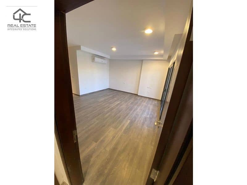 Apartment Fully finished with Ac/s for sale in sale Zed East 0