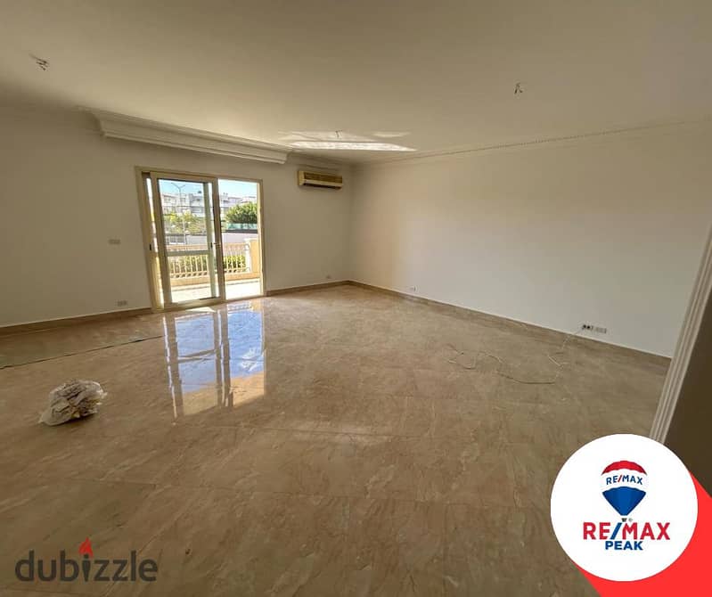 Greens Compound  Apartment  For Sale   192m 2