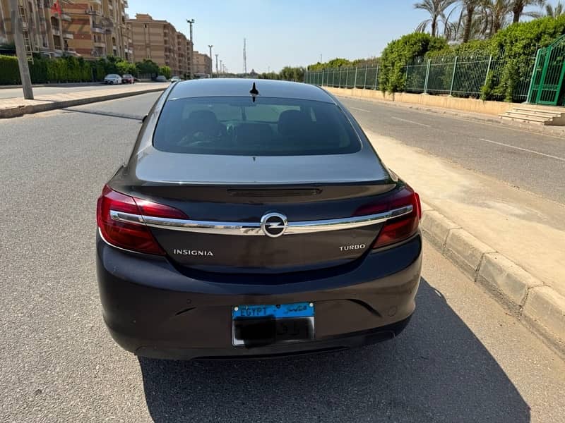 Opel Insignia 2014 1