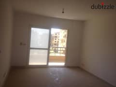 Apartment for sale in cash in Madinaty, 143 m, wide garden view, fourth floor, next to services