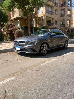 Mercedes-Benz CLA 180 2015