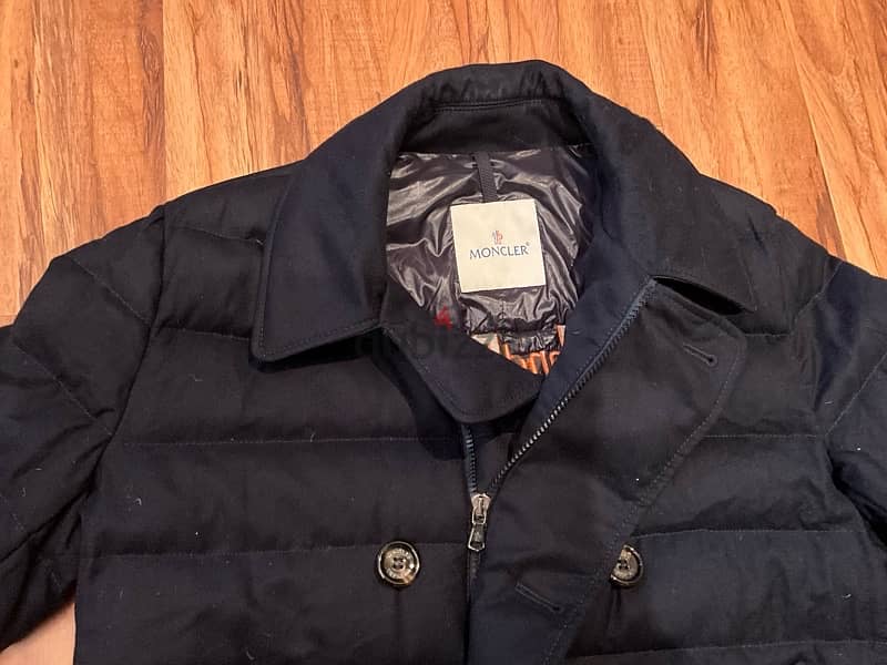 Moncler ‏HUGO BOSS ‏ Armani ALEXANDER AX Burberry Prada Gucci Dsquared 4