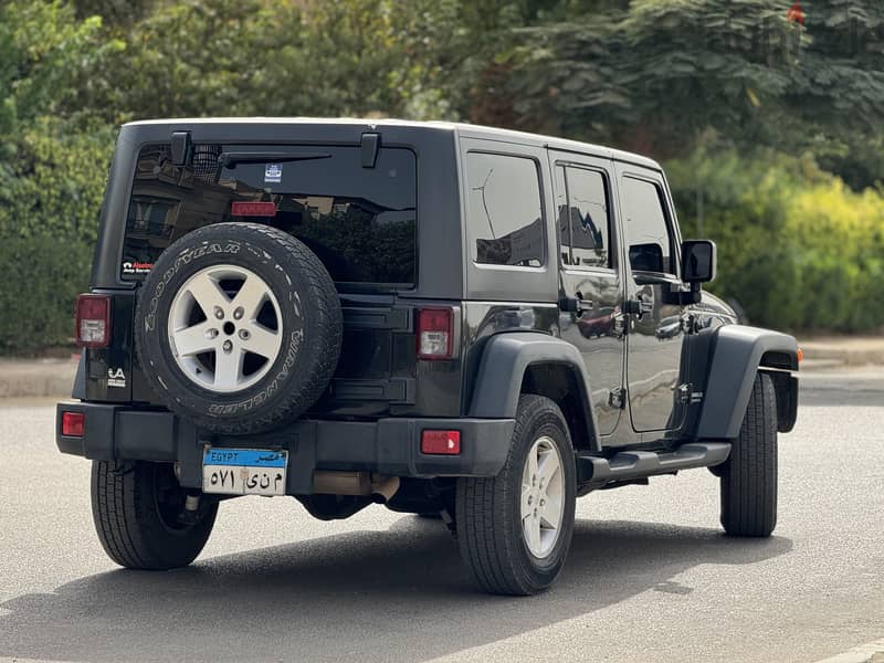 Jeep Wrangler 2014 4