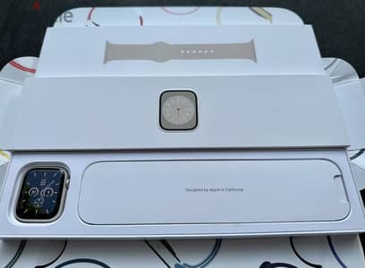 Apple Watch Series 8 (45mm) Starlight Excellent condition + Full BOX