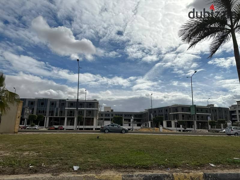 Office For sale 54 meters veiw club house compound dunes in piazza 59 mall elsheik zayed 8