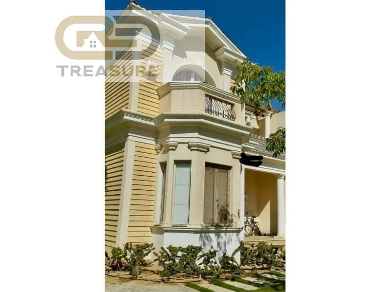 Twinhouse for sale in Mountain View Hyde Park with kitchen. 0