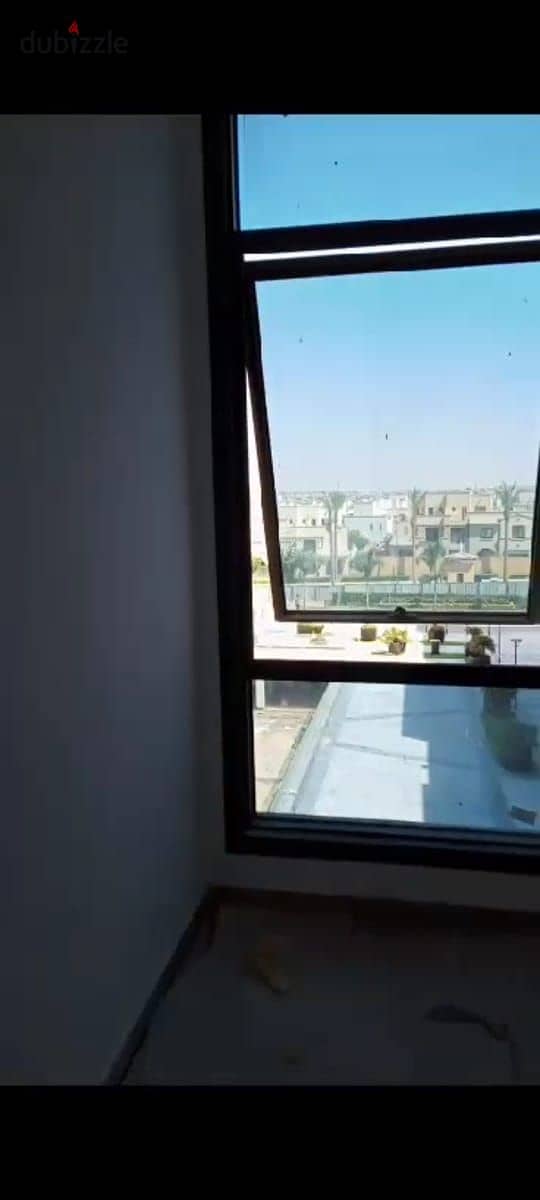 Clinic 40m for Rent in eterna Health Care City  compound mivida New Cairo 6