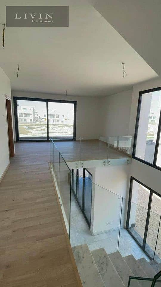 Townhouse villa BUA ​​240 square meters for sale in Al Burouj Al Shorouk Compound next to the International Medical Center 1