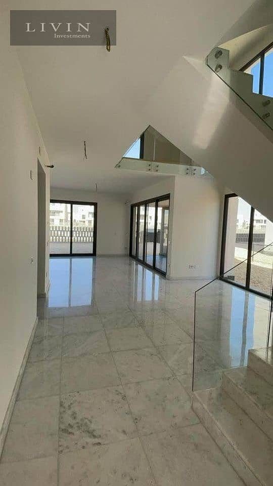 Townhouse villa BUA ​​240 square meters for sale in Al Burouj Al Shorouk Compound next to the International Medical Center 2