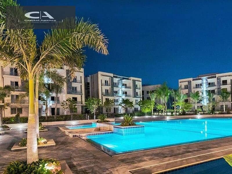 بخصم كاش 37% امتلك شقتك فوري في قلب التجمع في الجولدن سكوير | بفوي مميز علي اللاند سكيب * Galleria Compound * 1