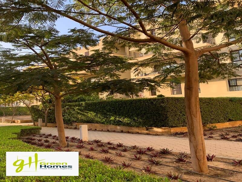 Direct On Main Park Penthouse with area 290m for sale in Eastown | New Cairo 1