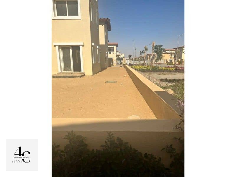 Town house for sale Direct on land scape 215m 5