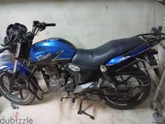 مكنه بينلي 150cc الحاله ممتازه استعمال خفيف السعر 35000 قابل التفاوض 0