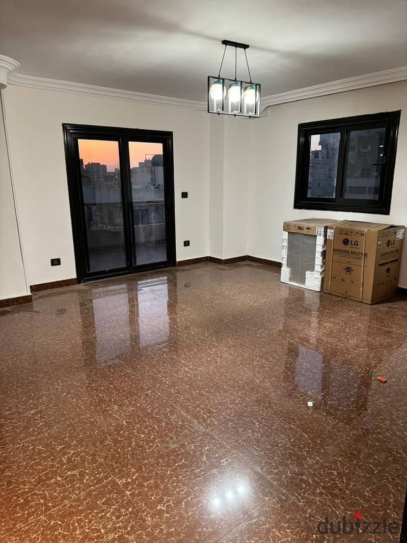 Apartment for sale in the ninth district at the end of Mostafa El Nahhas in Nasr City 3