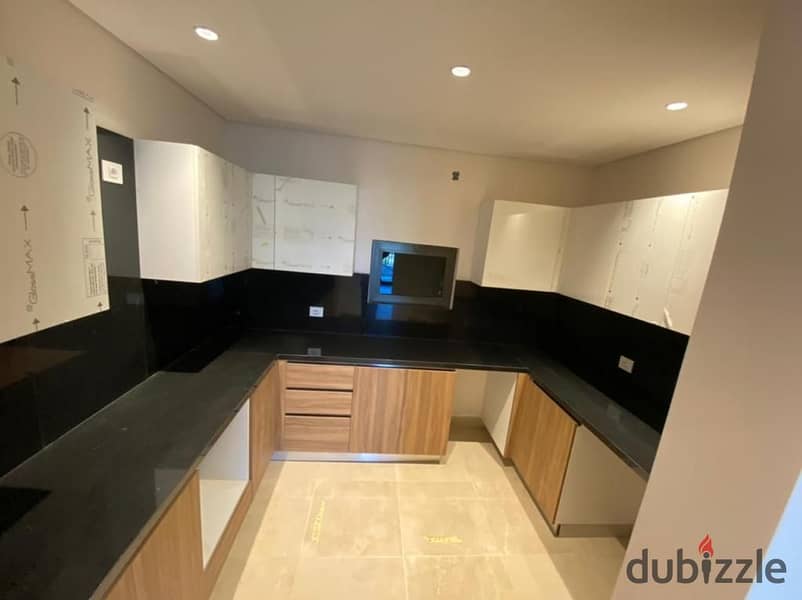 A Very good located apartment in ZED in Shaikh Zayed City for rent (160 meters) 5