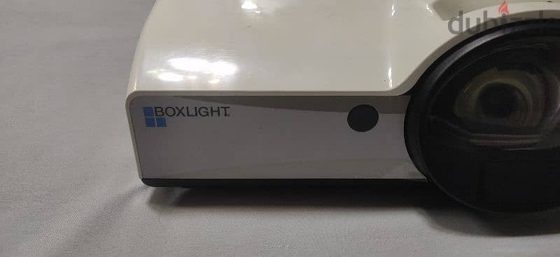 بروجيكتور projector boxlight 5