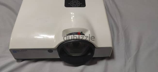 بروجيكتور projector boxlight