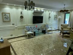 Furnished apartment with garden for rent, ultra super luxe , in Taj Sultan Compound, in a very special location 0