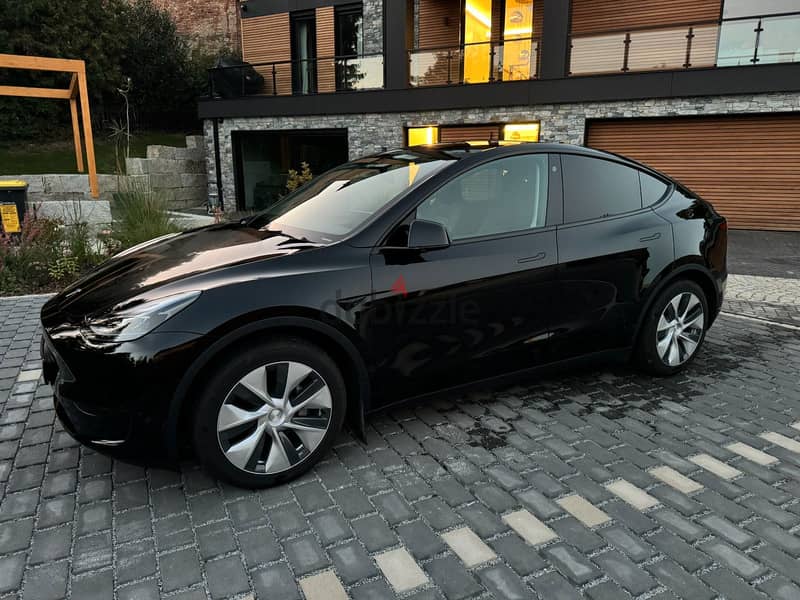 Tesla Model Y 2023 - Ghandour Auto - مبادره المغتربين 3