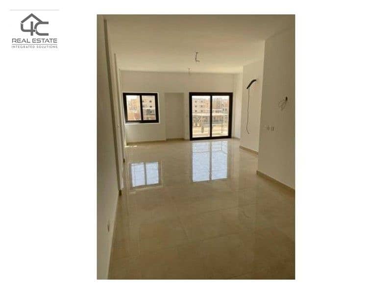 Fully finished Sky loft 2 bedroom for sale in Fifth Square 7