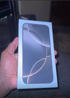 iphone 16 pro max natural titanuim 256gb