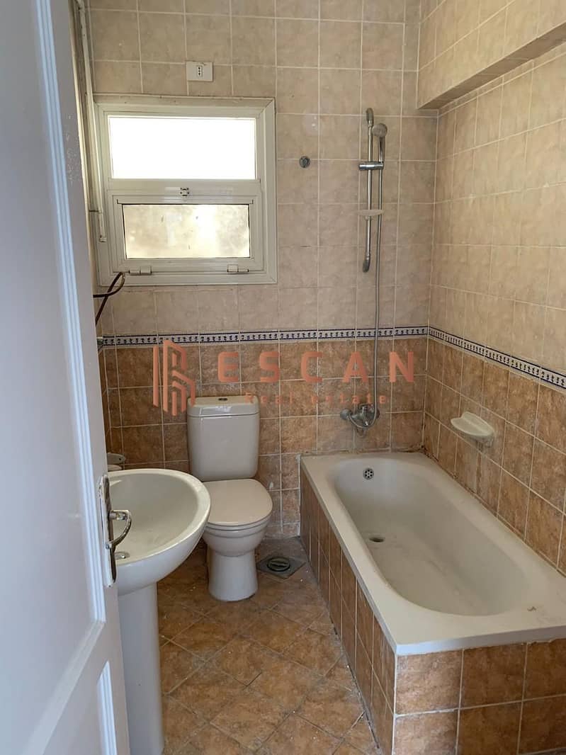 Apartment for rent 131 meter near the Eastern Market 13