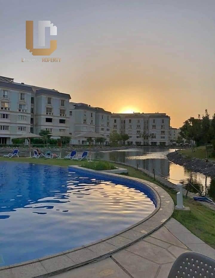 Penthouse foe Sale Ready to Move Prime Location Semi Finished Resale Mountain View Hyde Park New Cairo 5th Settlement 3