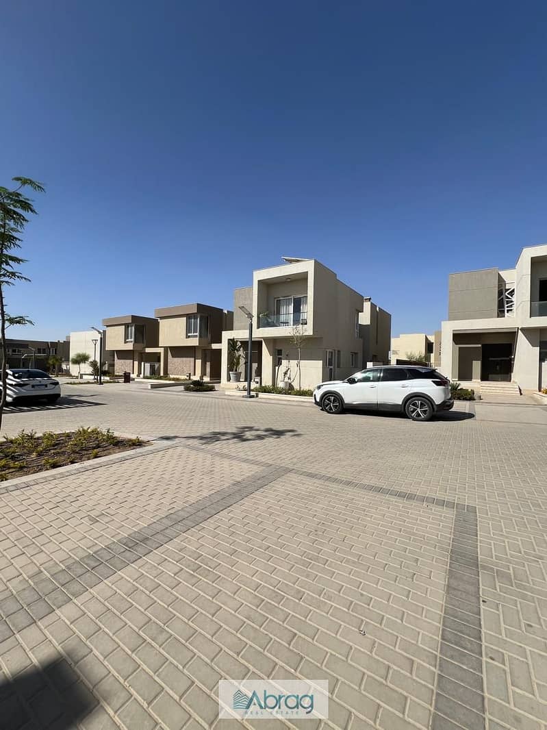 stand alone for sale in badya palm hills 0