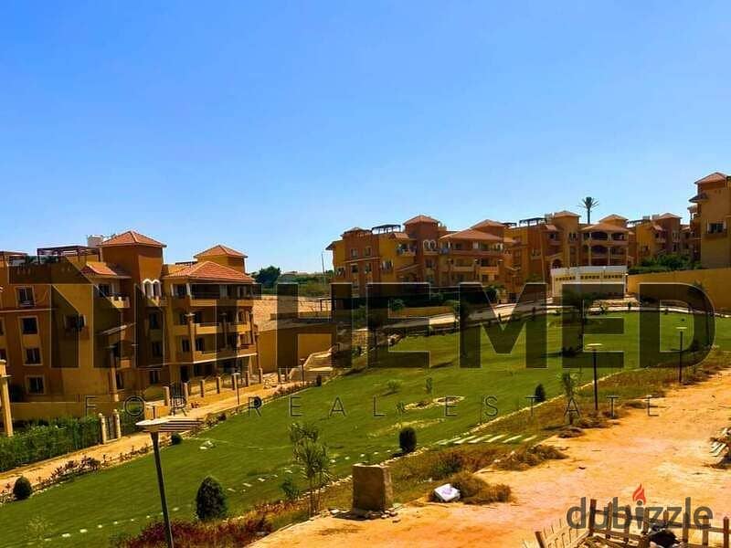 Ready to move apartment 143m, fully finished, + 148m garden for sale in Al Khamail, Sheikh Zayed, October, 3 bed apartment for sale in El Sheikh Zayed 1