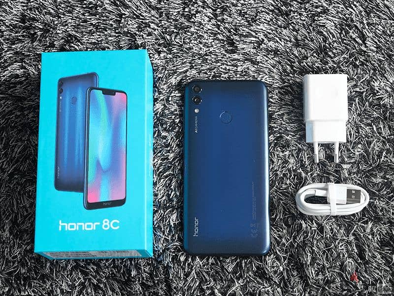 كسر الزيرو بالضمان وجميع مشتملاته الاصلي Huawei honor 8c بحاله الزيرو 4