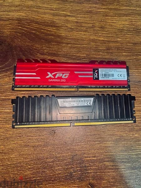 2X Ram 16+8gb / 24GB DDR4 1