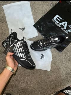 EMPORIO ARMANI SEMI ORGINAL   SIZE:43 0