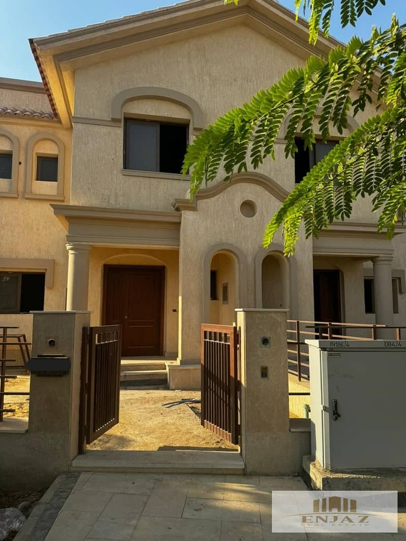 villa for sale in Madinaty design F3, town house, wide garden view, payment facilities, area (200 sq) 1