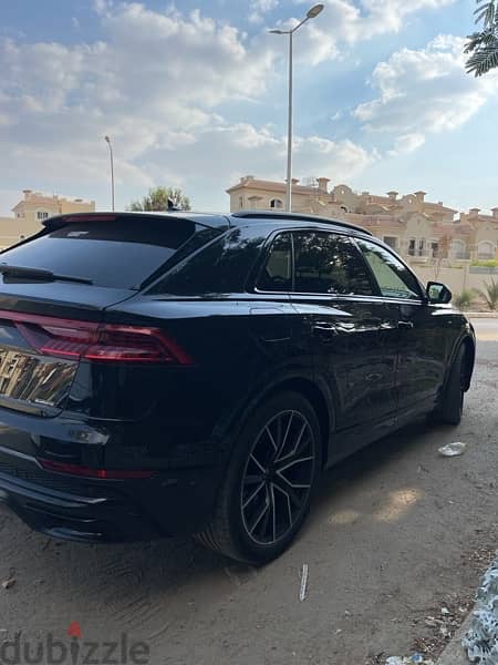 Audi Q8 2023 zero 2