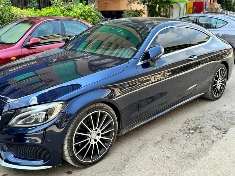 Mercedes-Benz C180 2017 amg 8