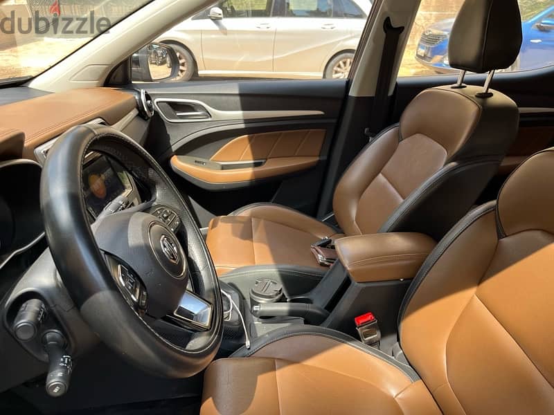 MG ZS 2019 حالة ممتازة 6