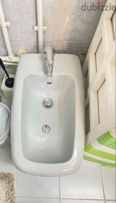 Ideal standard bidet بيدية ايديال ستاندرد.