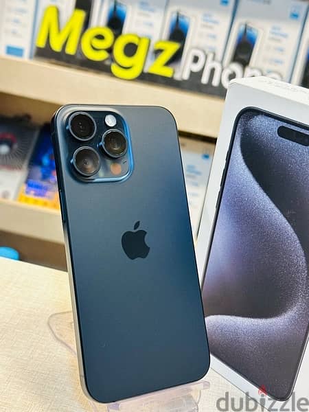 iPhone 15 pro max 256 مشحون مرة فقط ف ضمان آبل 2