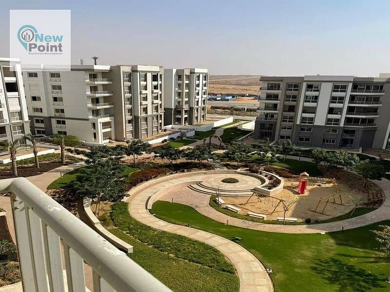 Invest or live by owning an apartment in the most prestigious compound in New Cairo Hyde Park Compound 3