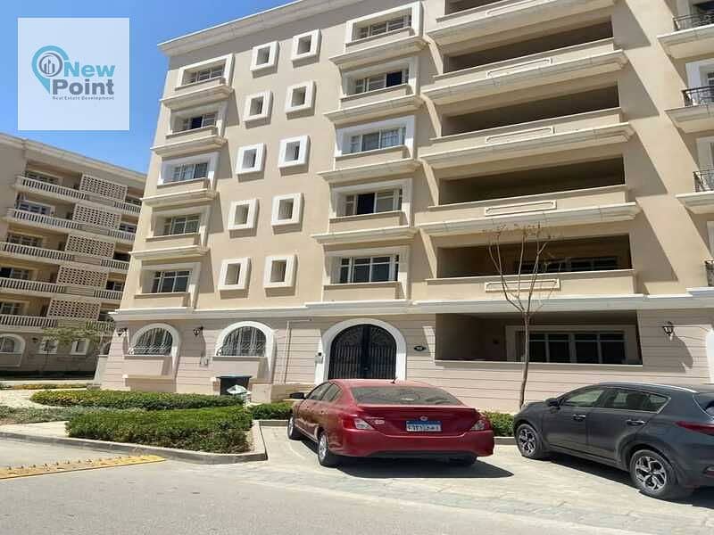 Invest or live by owning an apartment in the most prestigious compound in New Cairo Hyde Park Compound 9