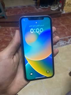 iPhone 11 خطين