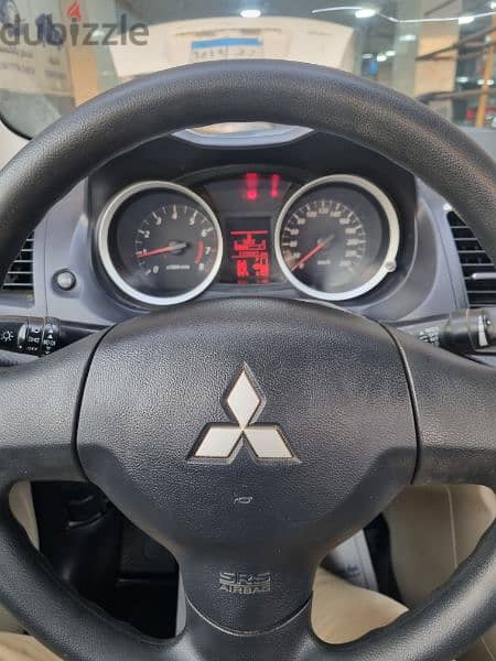 Mitsubishi Lancer 2016 4